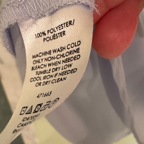 LOFT Soft Blue Button Detail Blouse Size Medium - Picture 8 of 8